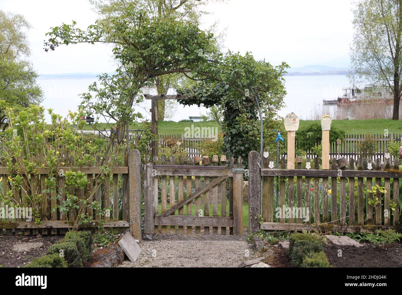 garden, garden fence, country style, gardens, fences, country styles