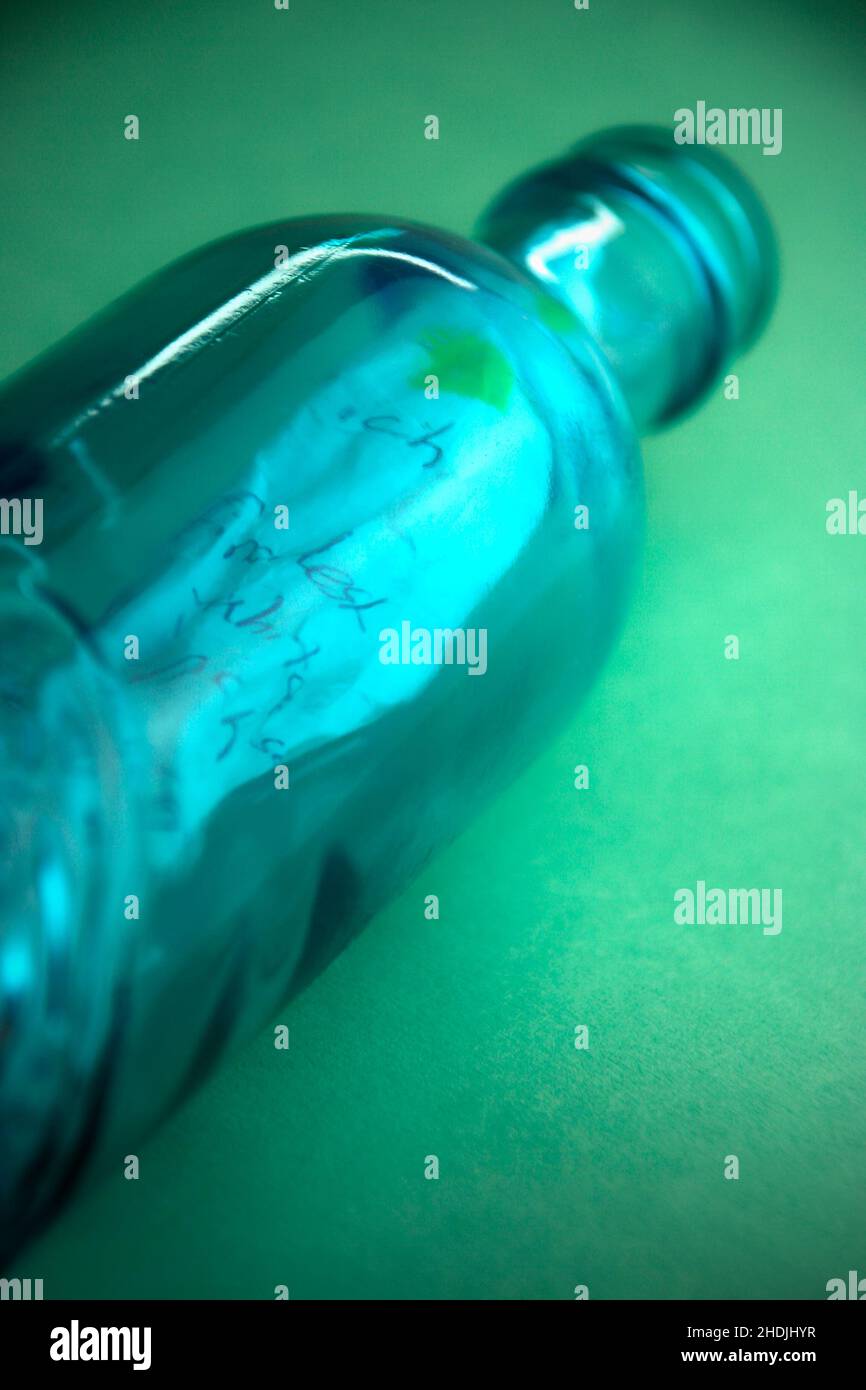 message in a bottle, message in a bottles Stock Photo Alamy