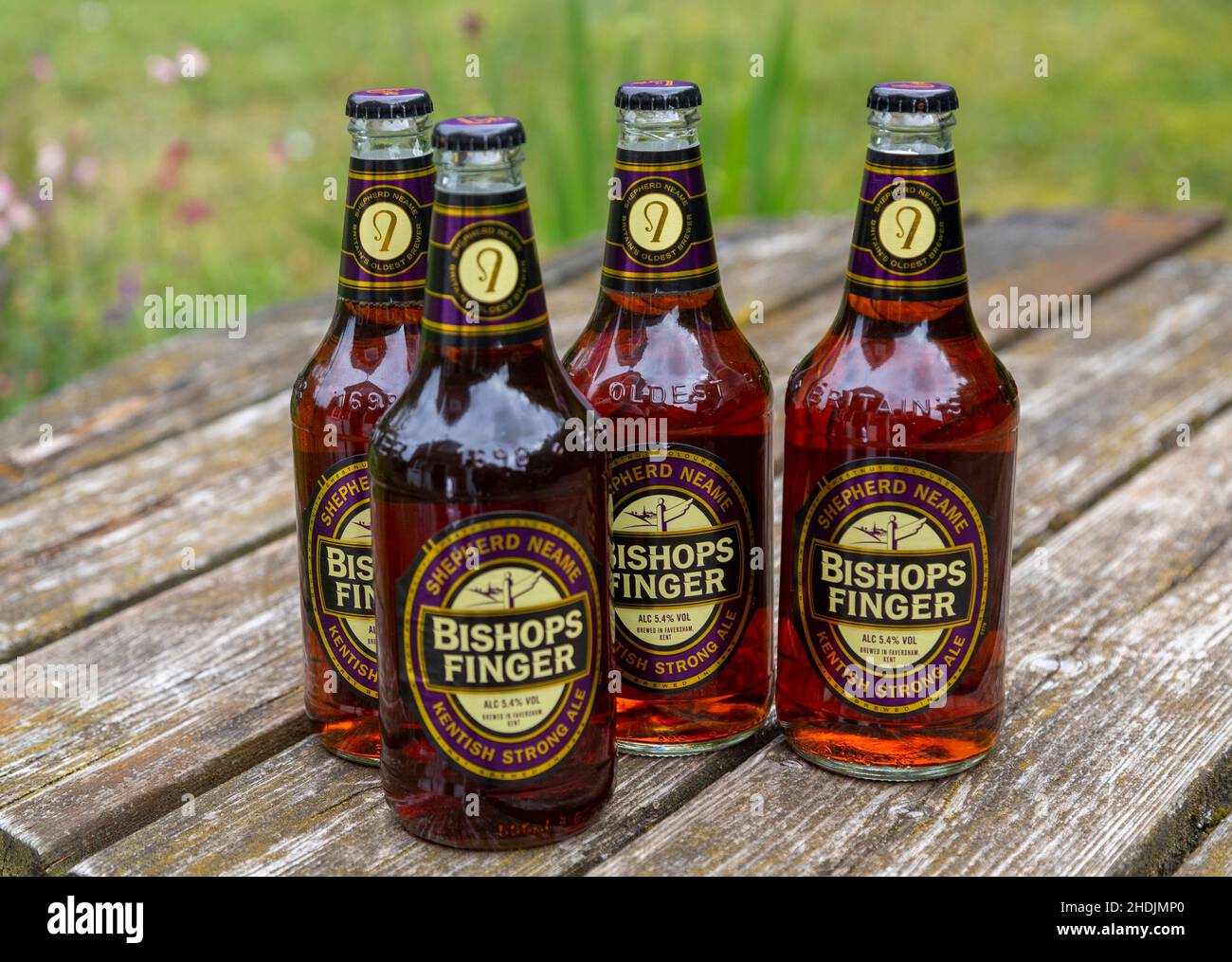 Four bottles of Bishops Finger Kentish strong ale brewed by Shepherd Neame, UK 5.4% alcohol content Stock Photo