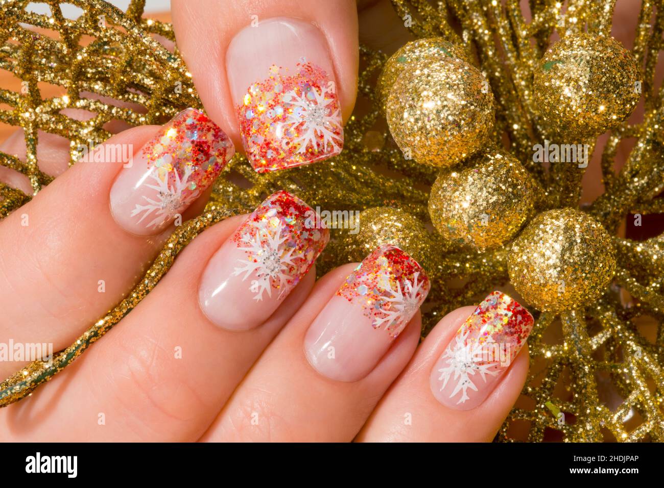 White nails with gold ring finger | Ring finger nails, White nails with gold,  Gold nails