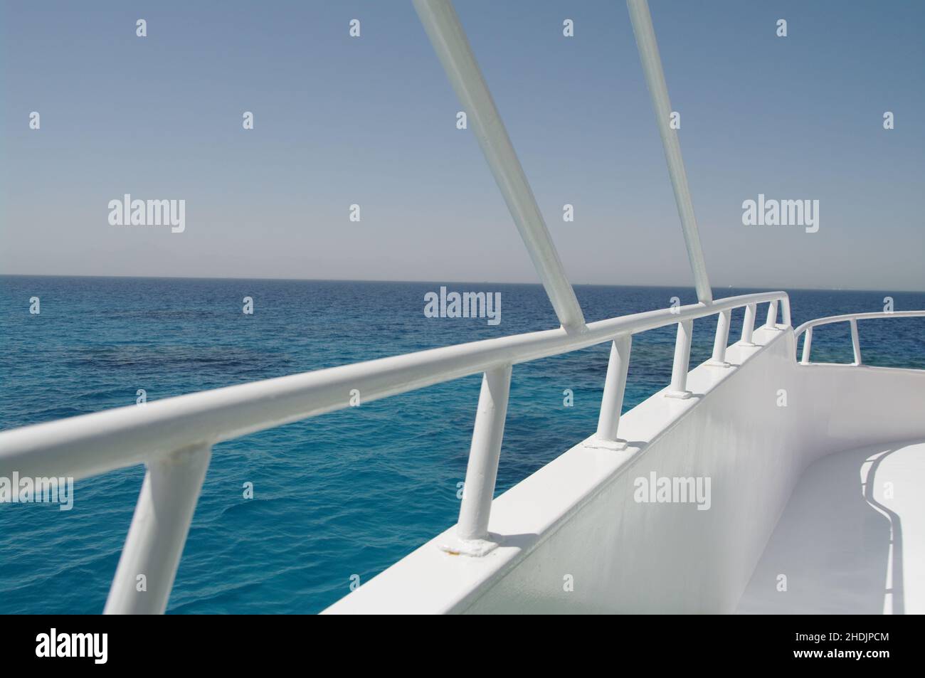 Water sea boats ships hi-res stock photography and images - Page 5 - Alamy