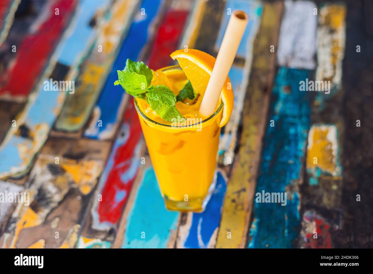 Immune boosting, anti inflammatory smoothie with orange and turmeric