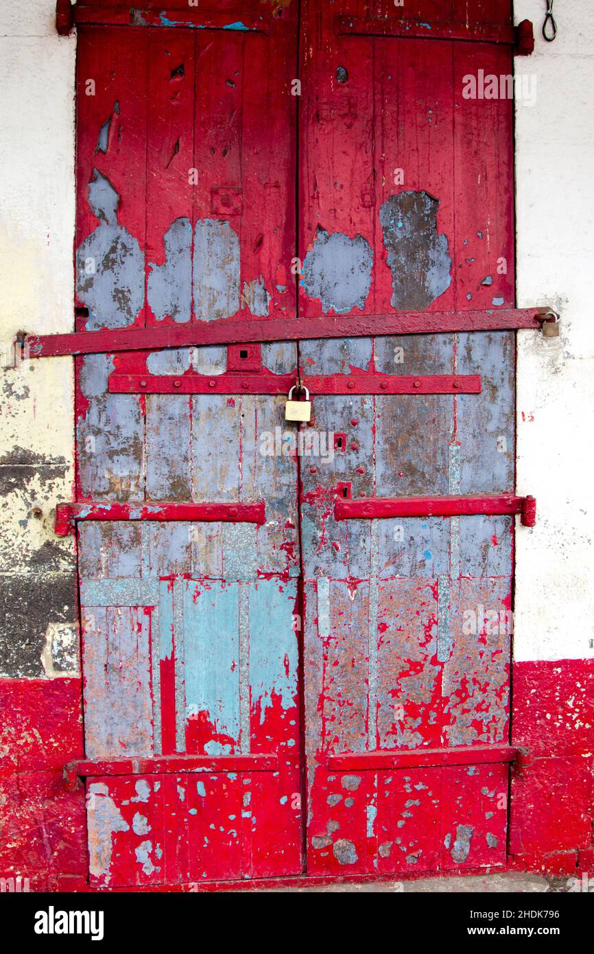 locked, wooden door, lockeds, door, doors, wooden doors Stock Photo Alamy