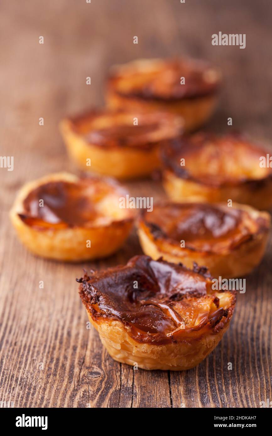 tartlet, puff pastry, pastel de nata, tartlets, puff pastries Stock