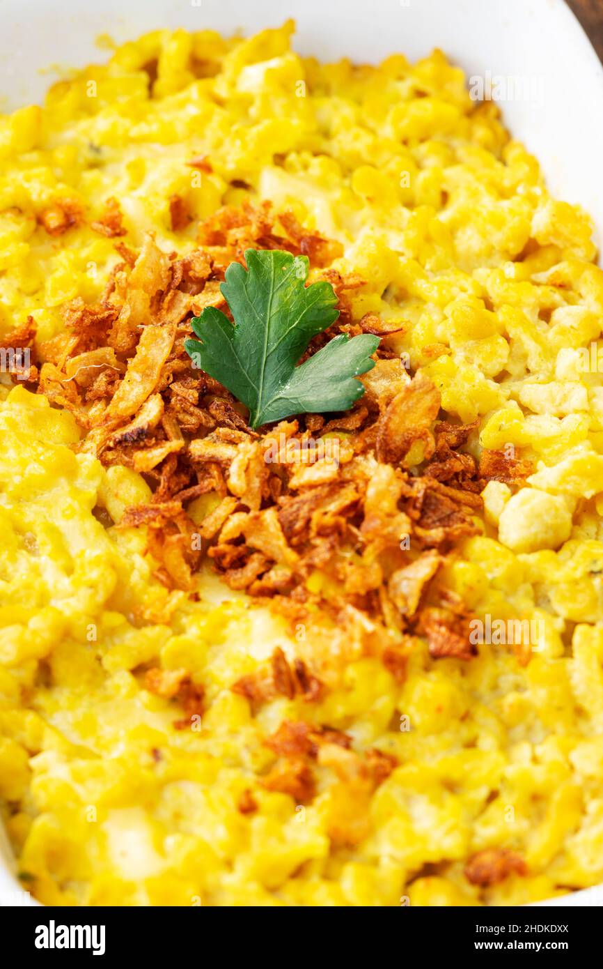 gratin, cheese spätzle, gratins Stock Photo - Alamy
