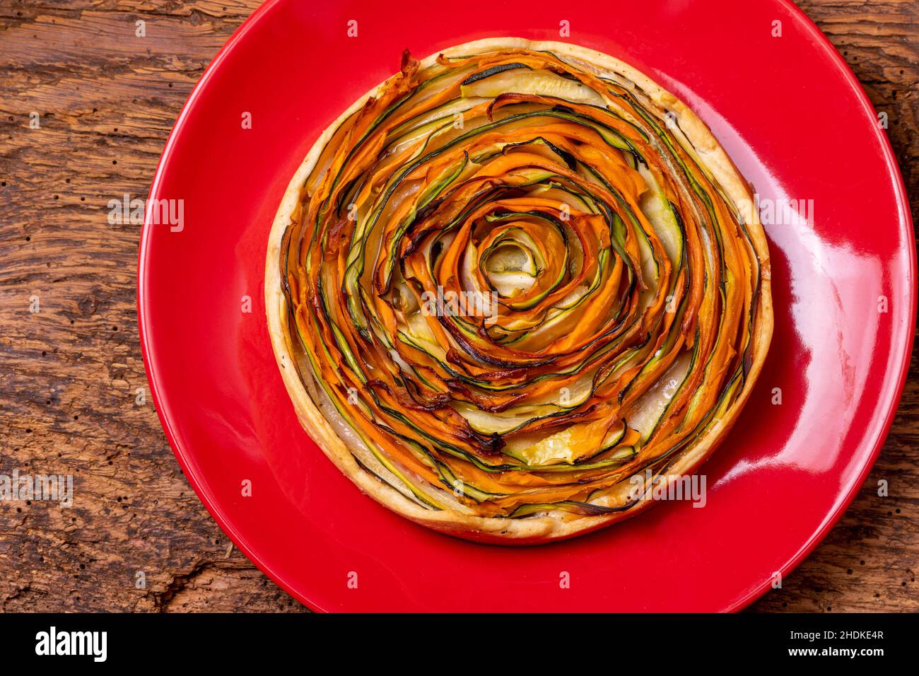 vegetable cake, quiche, vegetable cakes, quiches Stock Photo - Alamy