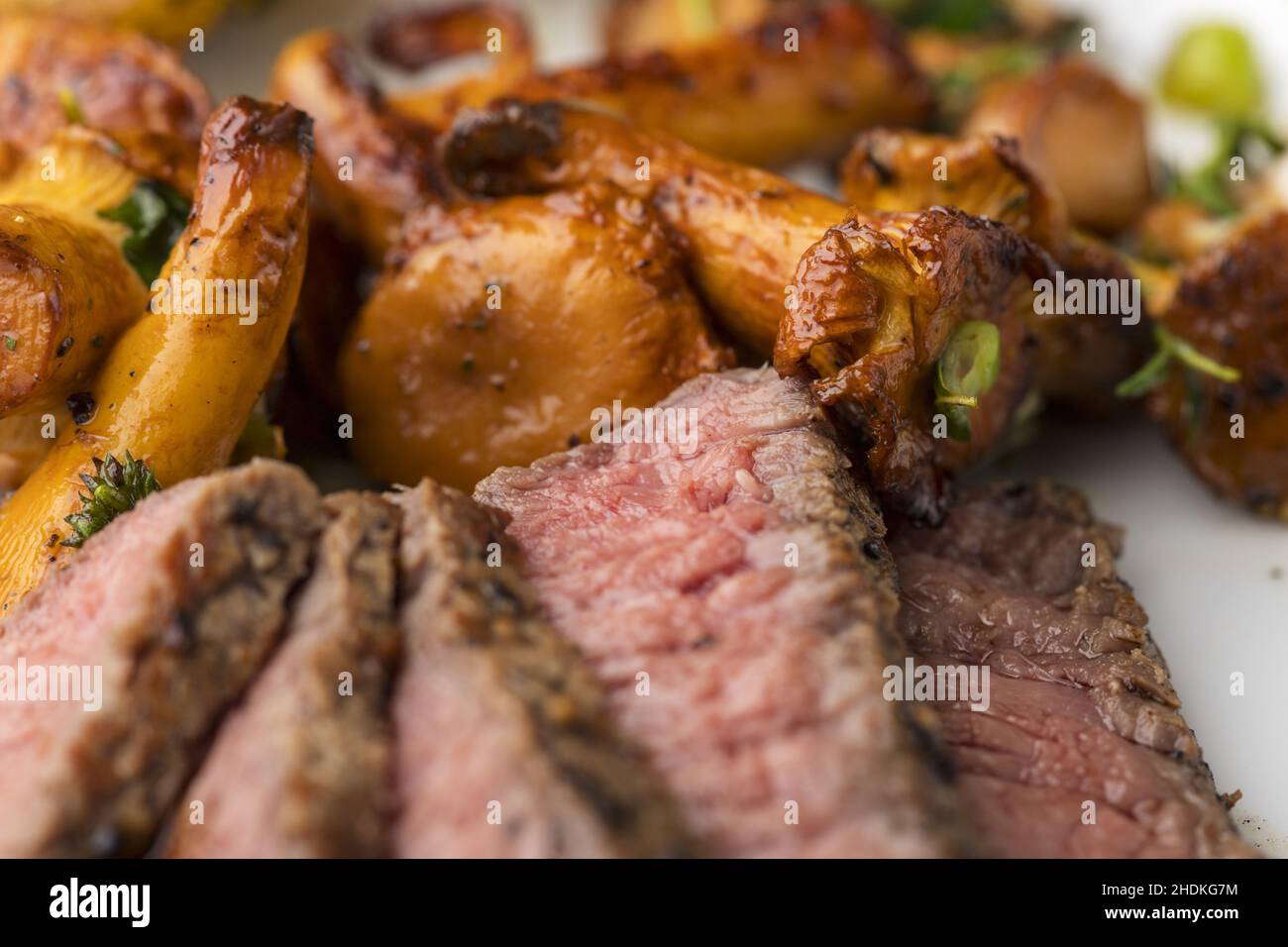 beef steak, chanterelles, beef steaks, chanterelle Stock Photo Alamy