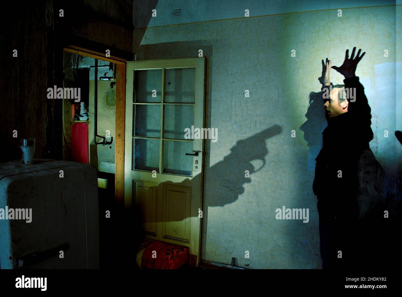 burglar, threaten, catch, burglars, threatens Stock Photo Alamy