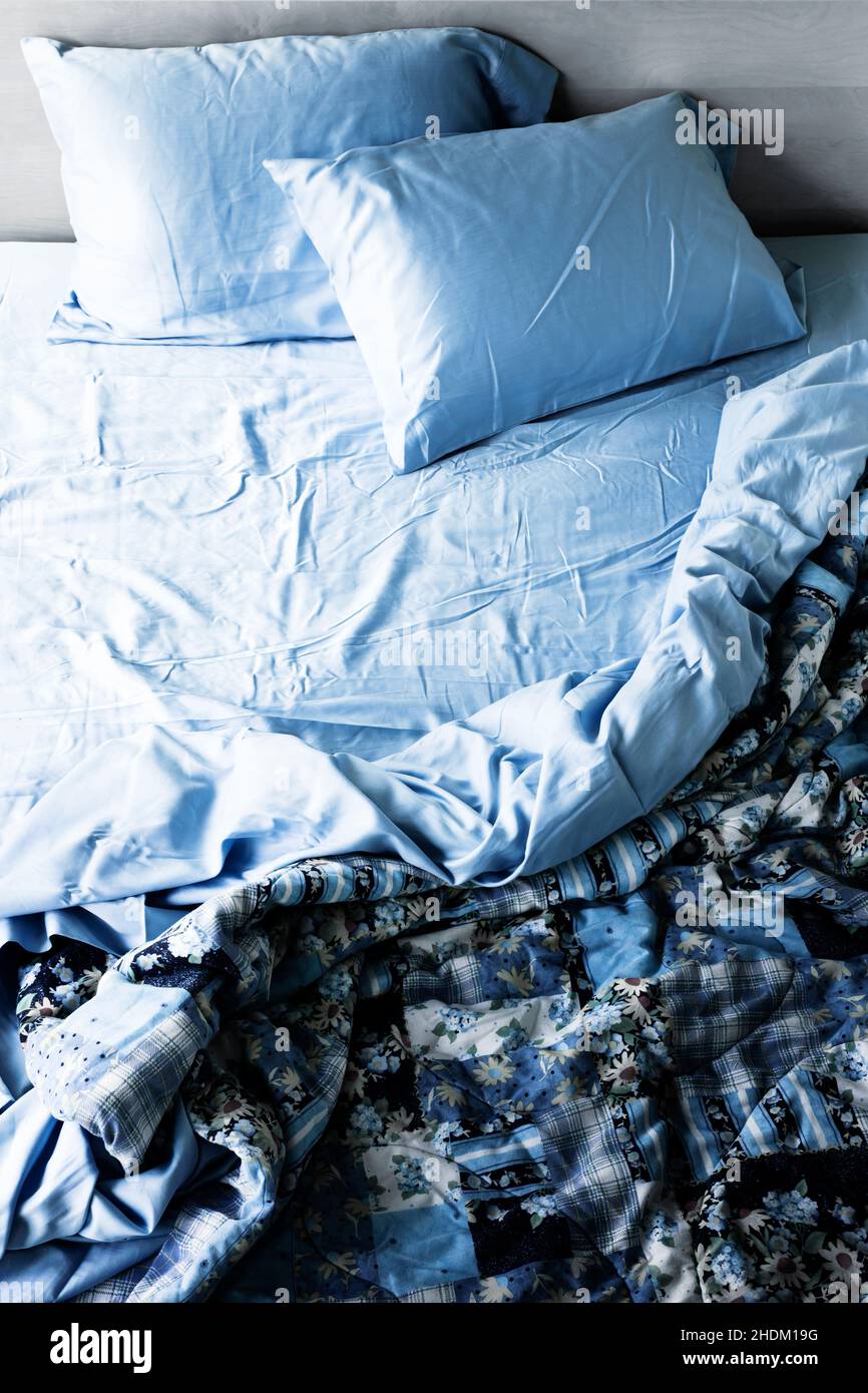 Satin covers hires stock photography and images Alamy