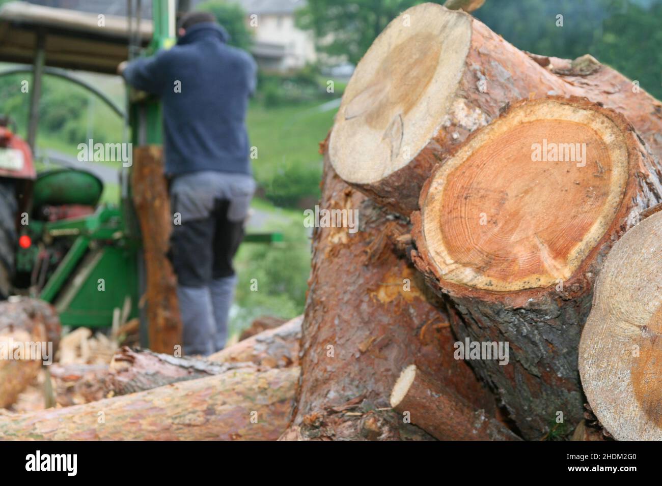 wood splitter, wood work, wood splitters, wood works Stock Photo Alamy