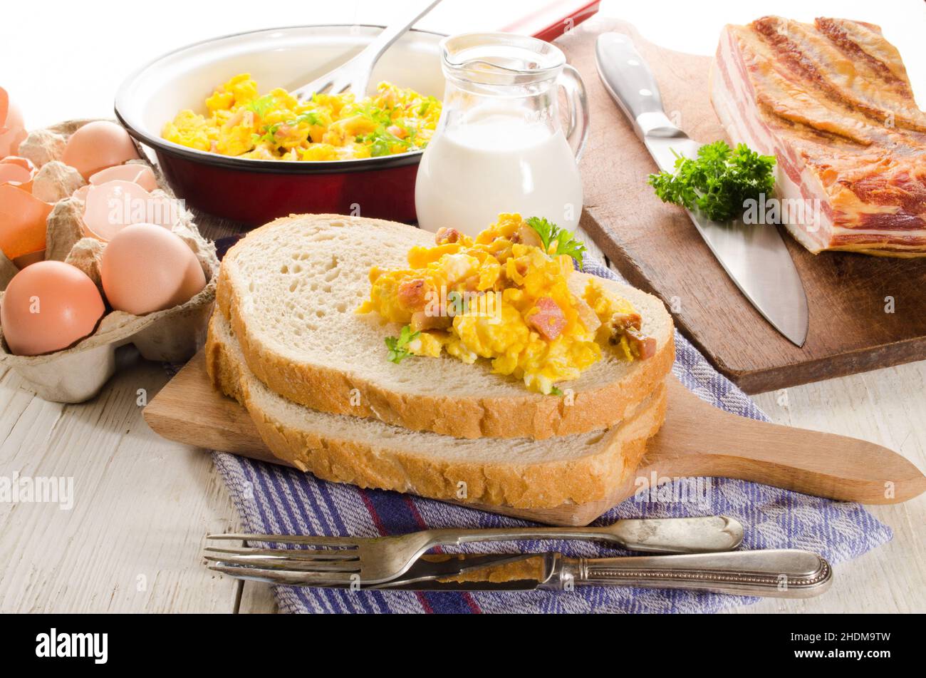 breakfast, scrambled eggs, breakfasts Stock Photo - Alamy