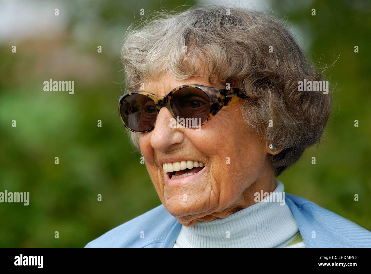 senior-elderly-old-seniors-stock-photo-alamy