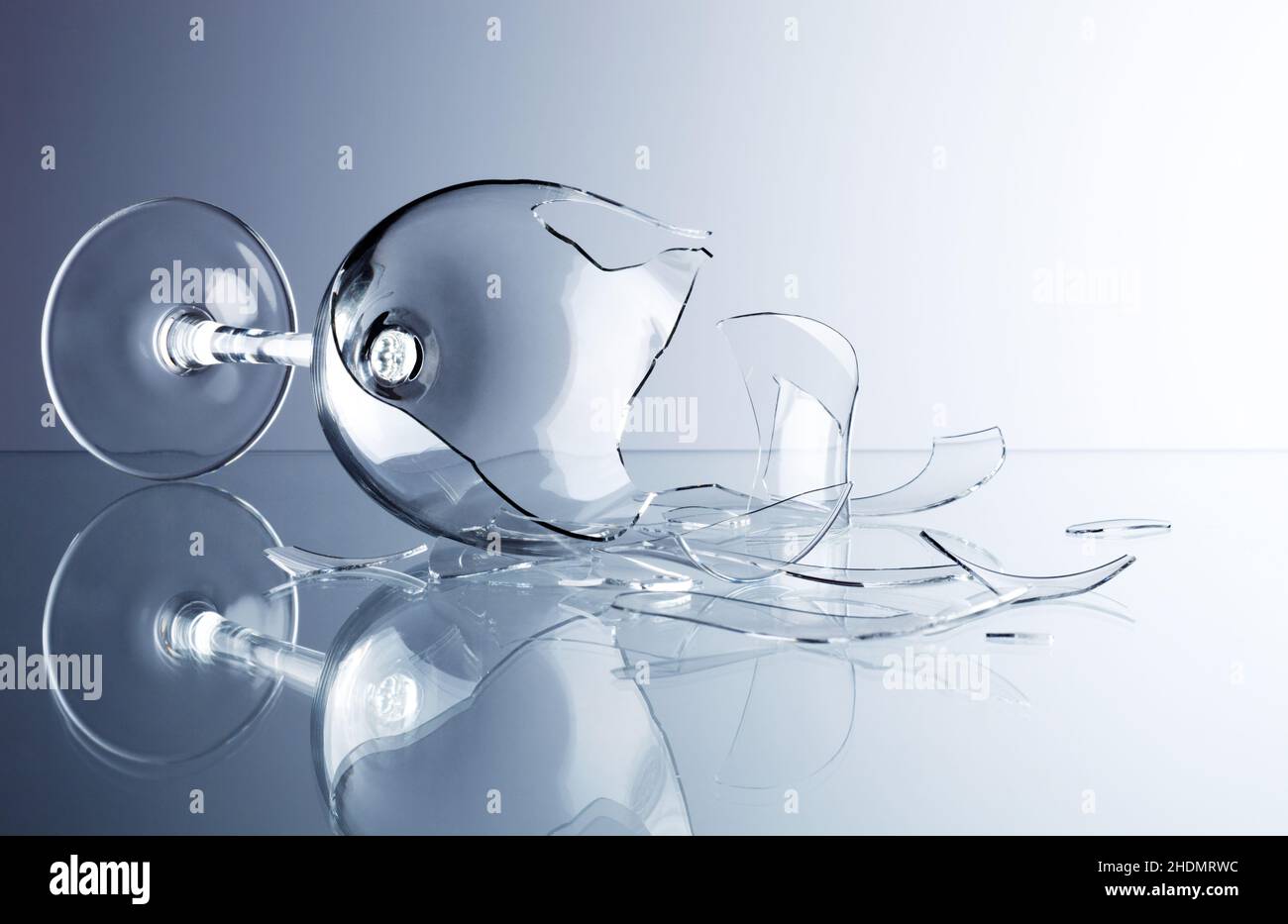 wine glass, broken, glas ware, brokens Stock Photo