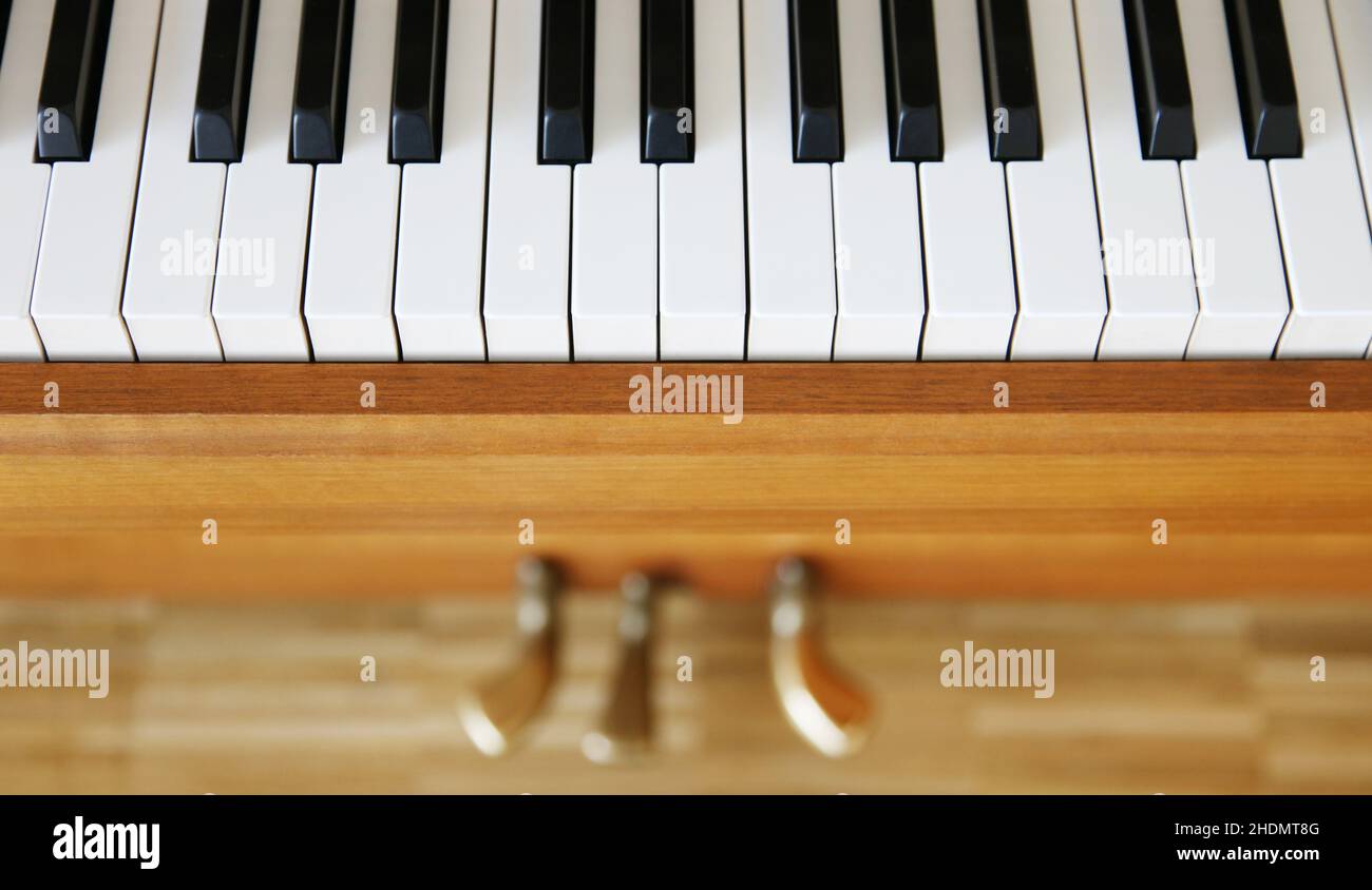 piano, piano keyboard, pianos, piano keyboards Stock Photo Alamy