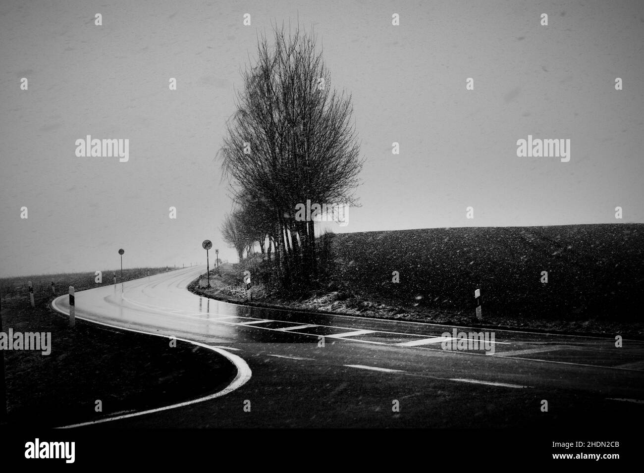 weather, street, road, snowing, weathers, roads, streets Stock Photo
