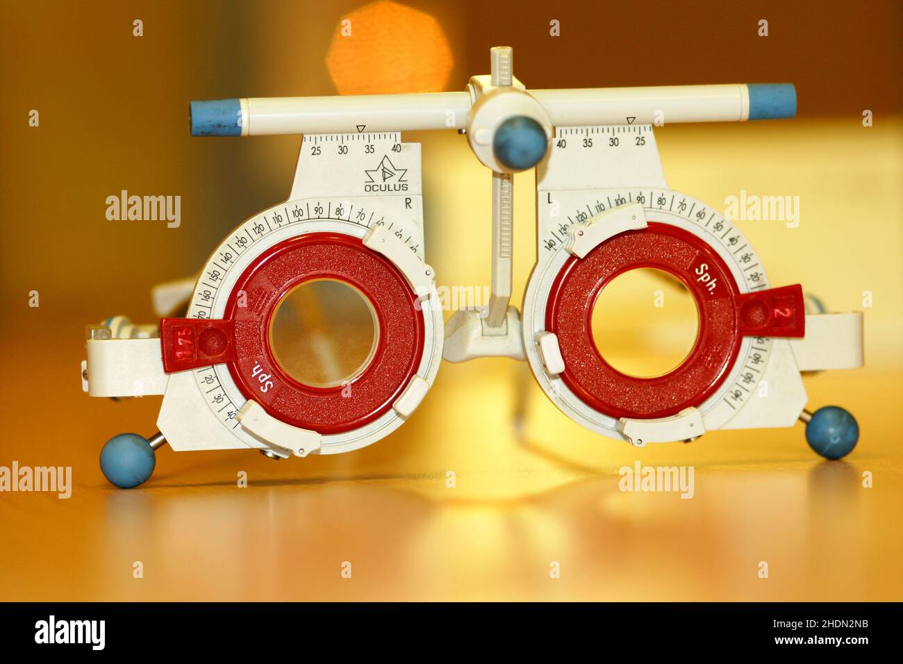 eye-test-eye-exam-ophthalmology-eye-tests-eye-exams