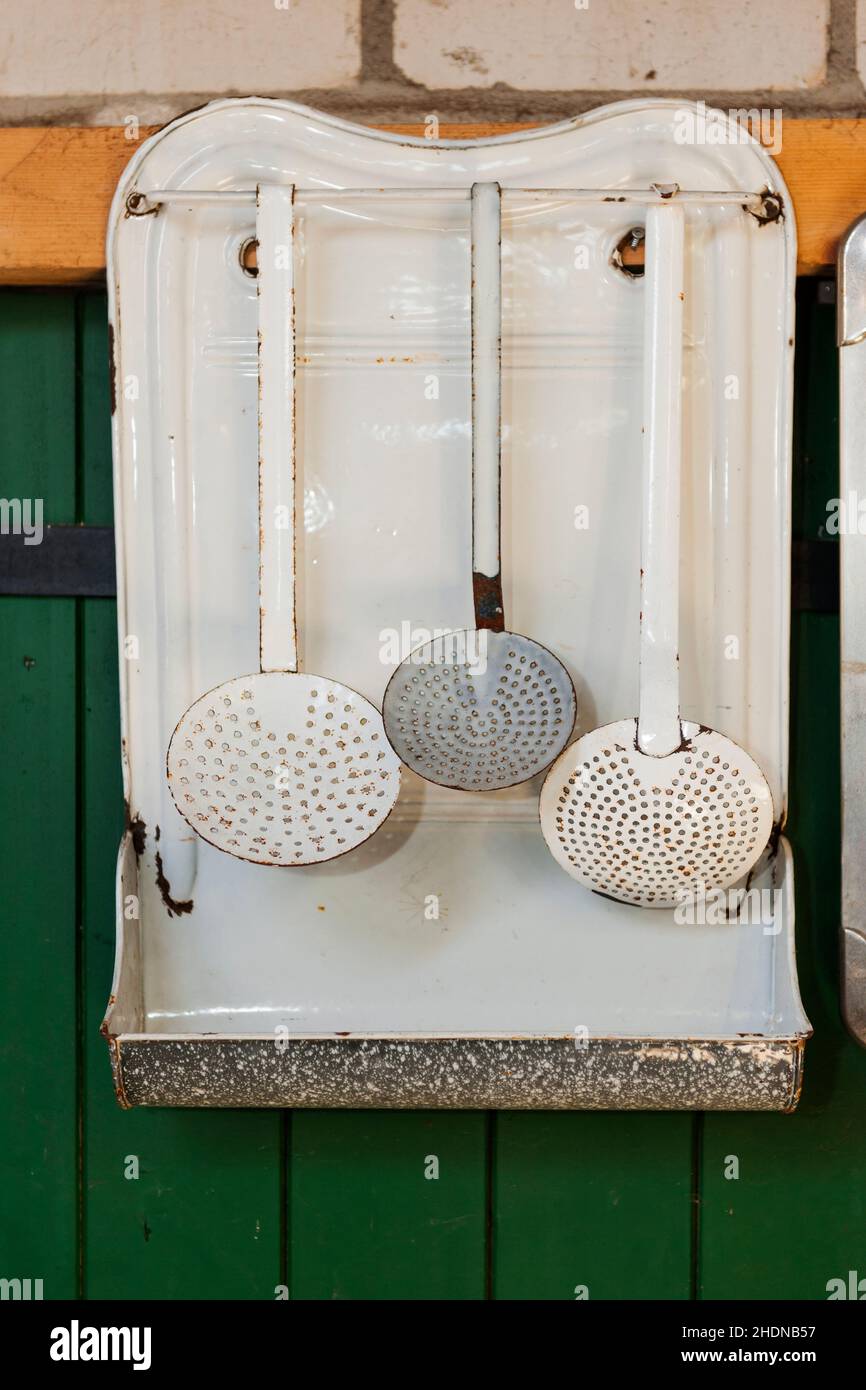 enamel, kitchen tools, enamels Stock Photo Alamy