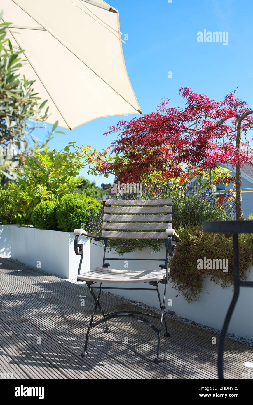garden chair, summer, garden chairs, summers Stock Photo Alamy