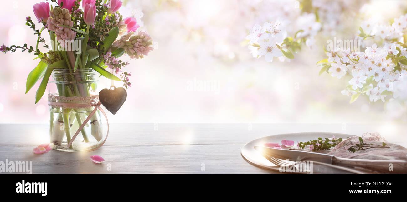 spring, table cover, bouquet, table covers Stock Photo