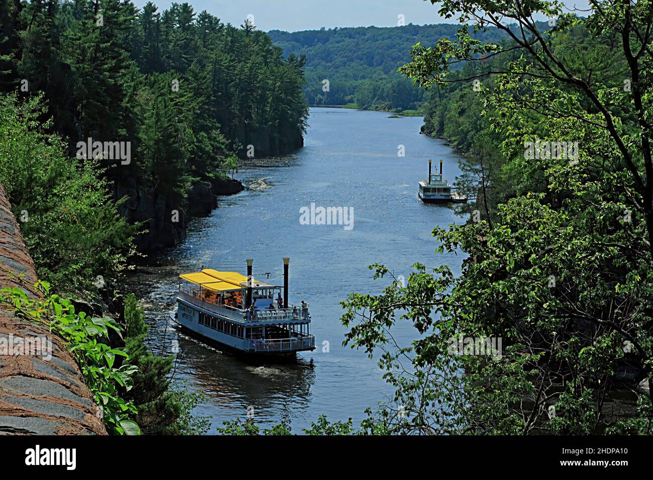 taylors falls riverboat rides