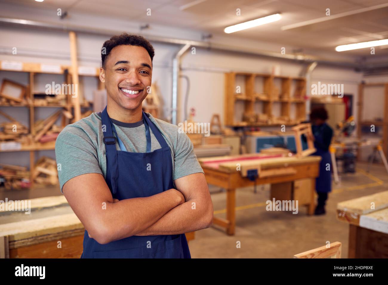 HOW MUCH DO CARPENTER APPRENTICES MAKE AN HOUR visual data 6