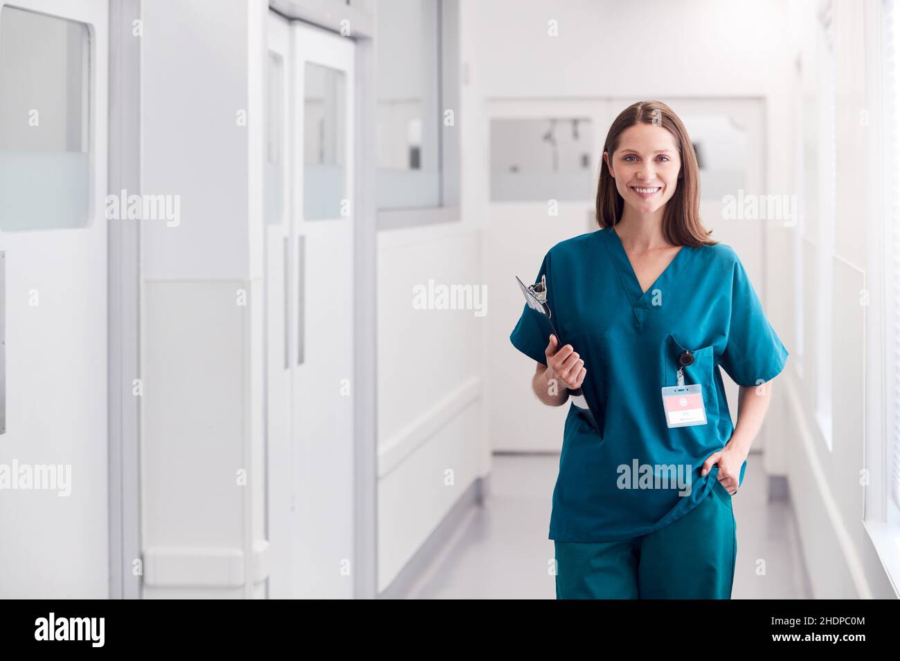 smiling, name tag, nurse, smile, name tags, nurses Stock Photo - Alamy
