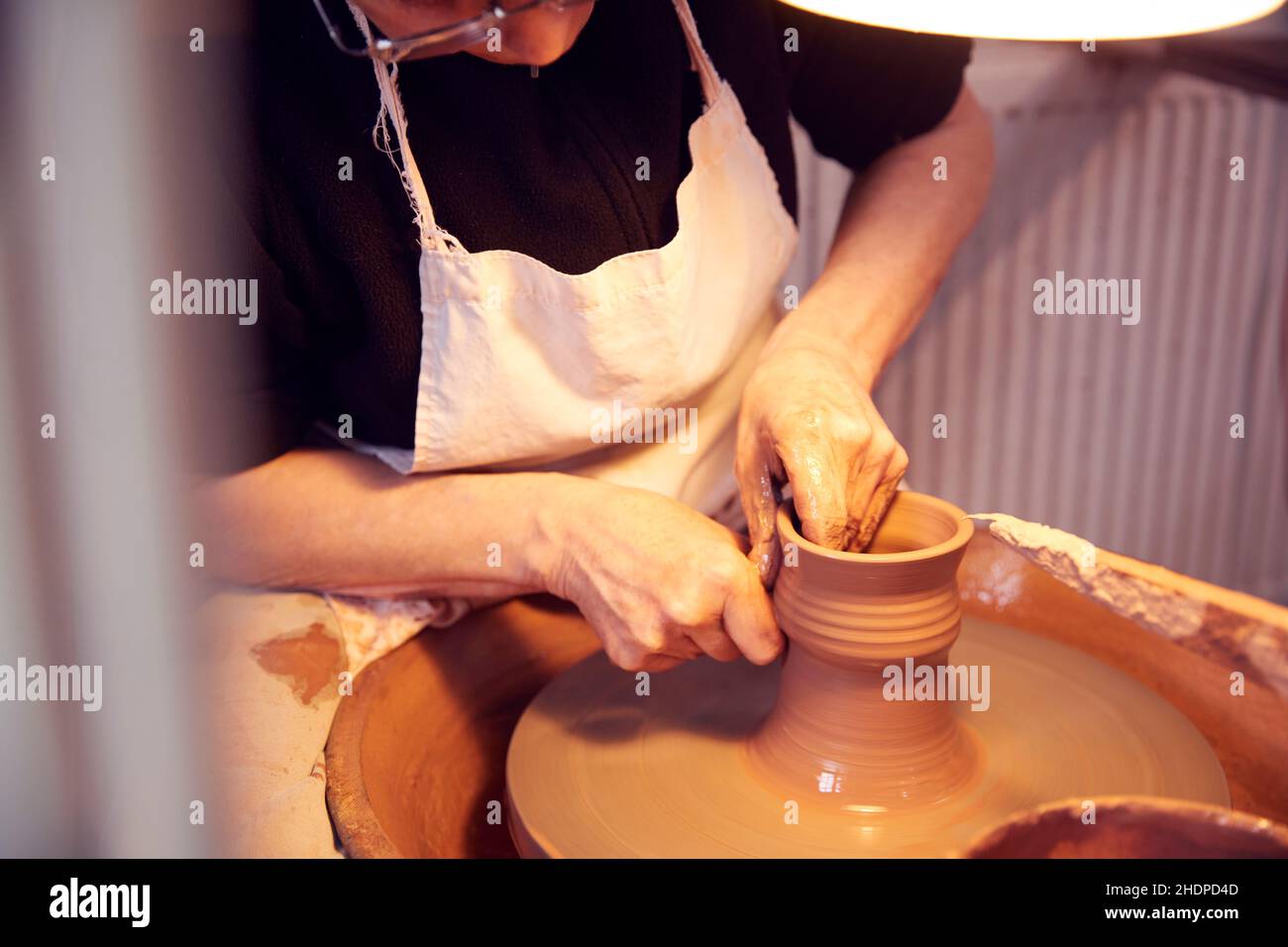 turning, pottery, pottery whee, rotation, rotations, turn, twist