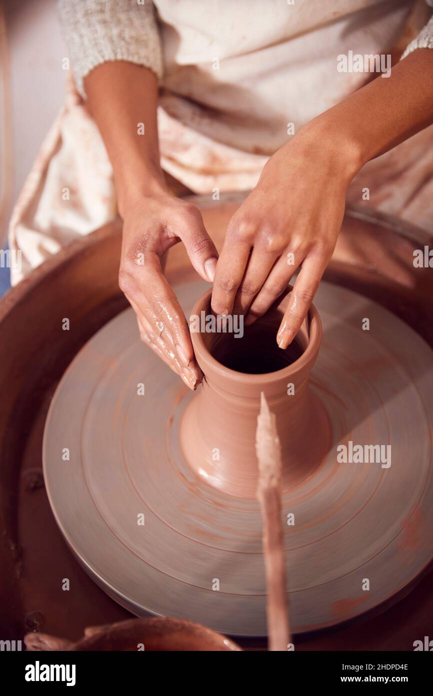 turning, pottery, pottery whee, rotation, rotations, turn, twist
