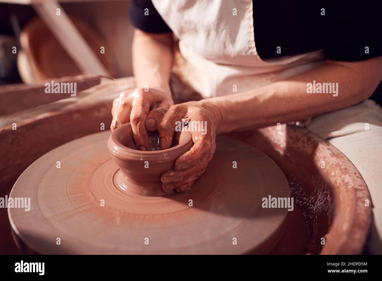 turning, pottery, pottery whee, rotation, rotations, turn, twist