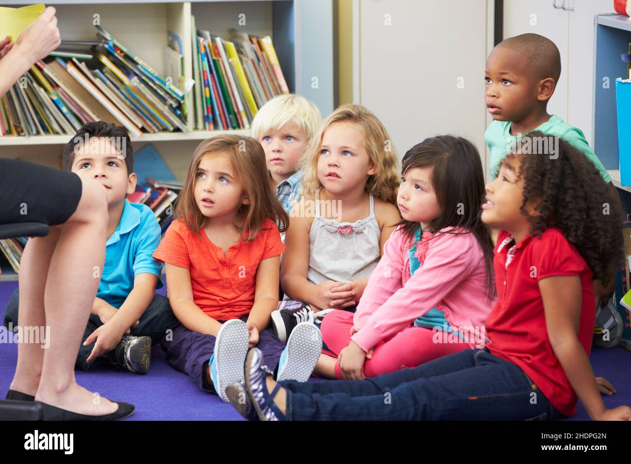  Foto zu preschool, kindergarten group, kindergarten, preschools, kindergarden 