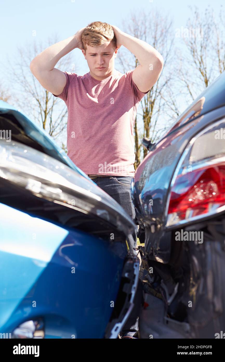 road accident, car body damage, car owner, car accident, accident, accidents, road accidents, car body damages, car owners, car accidents Stock Photo