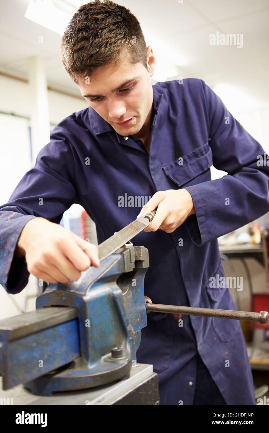 apprentice, engineering, skilled, apprentices, experienced, skill, skilleds, skills Stock Photo