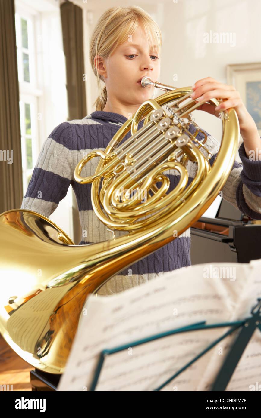 wind instrument, french horn, music schoolgirl, wind instruments