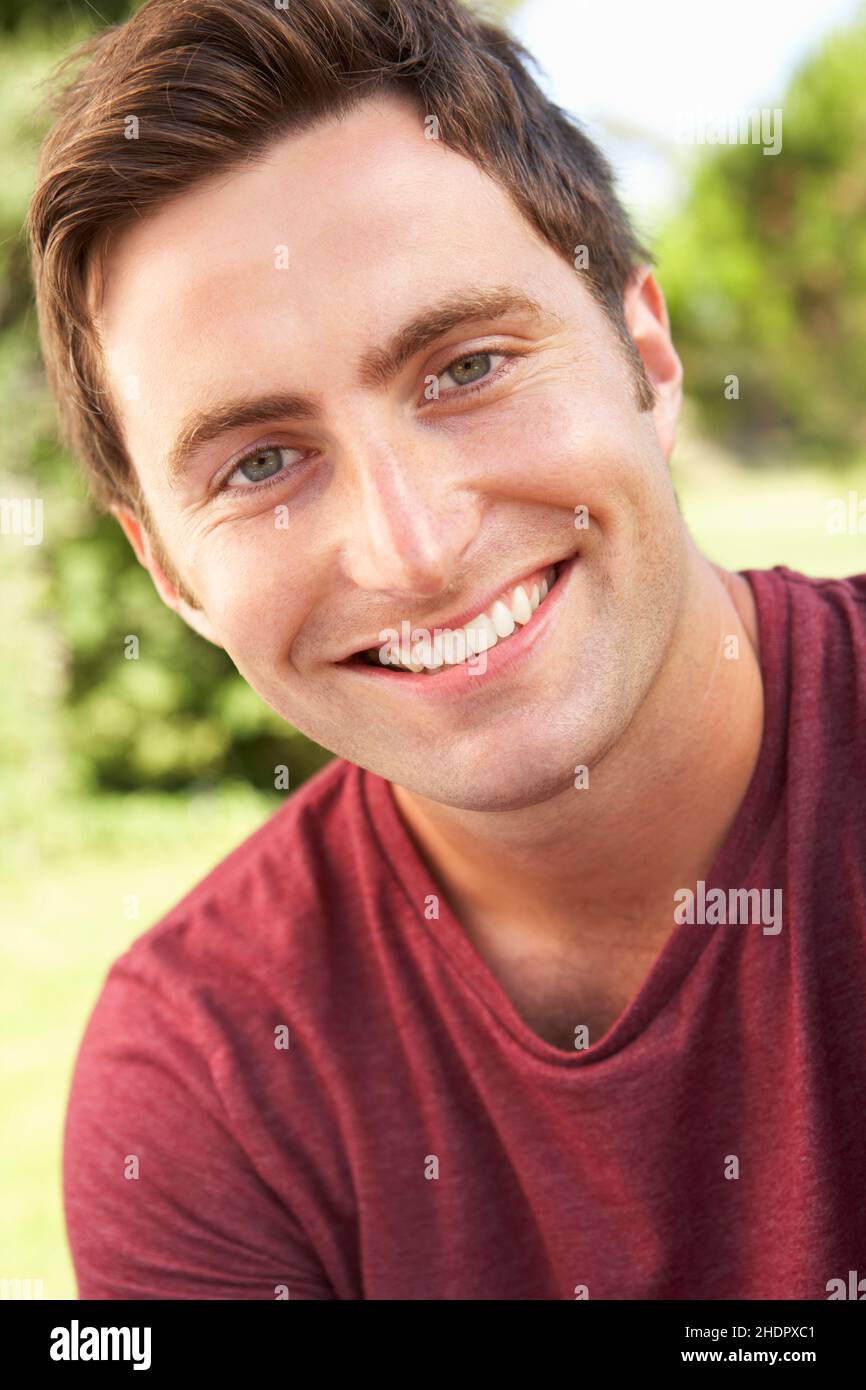 Man twen young hi-res stock photography and images - Alamy