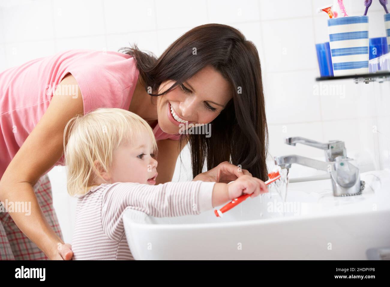 mother, daughter, dental hygiene, mom, mothers, mum, daughters, dental