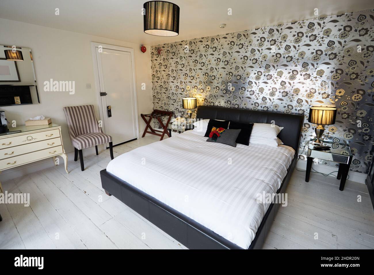 double bed, hotel room, double beds, hotel rooms Stock Photo Alamy