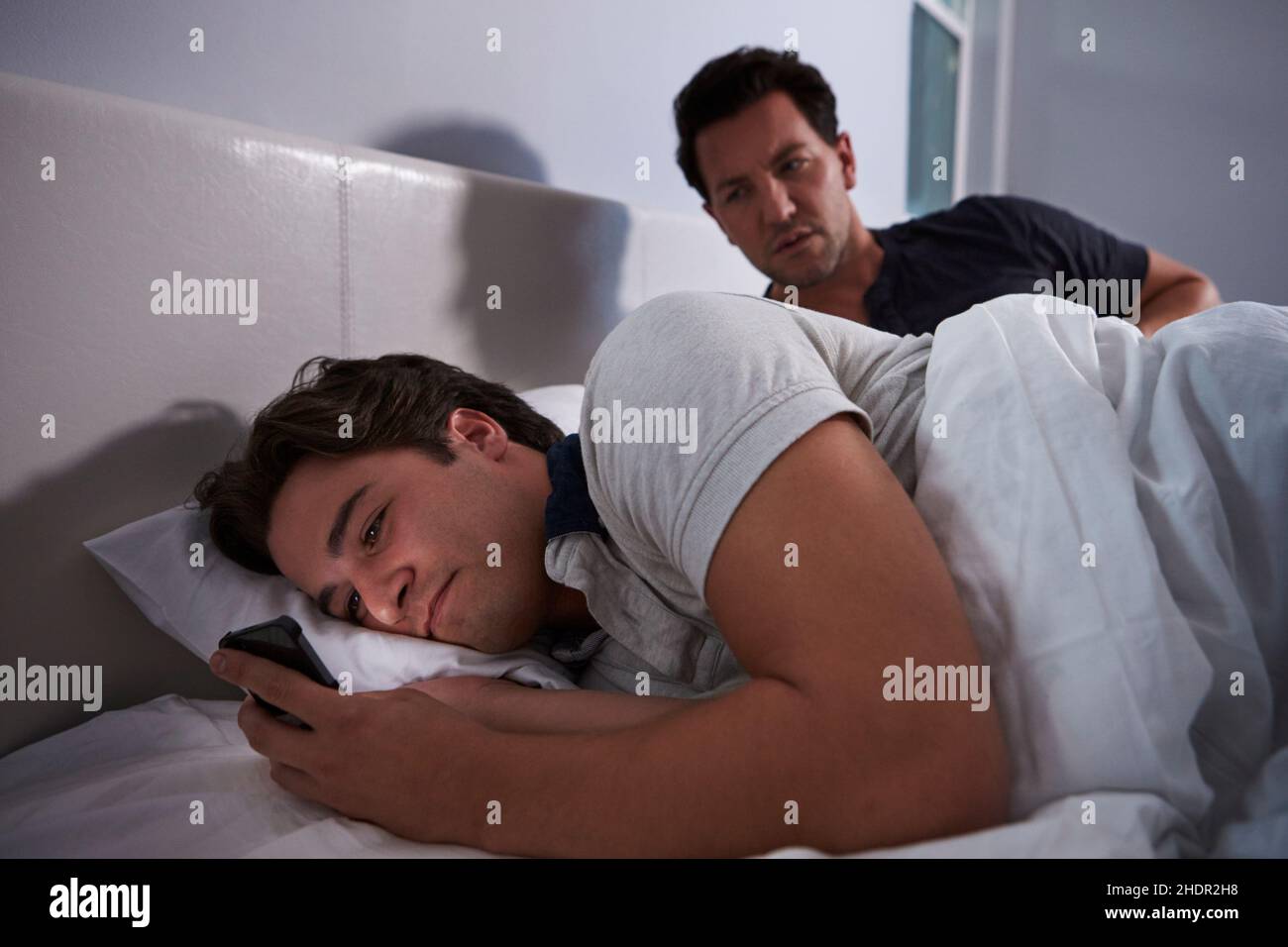 sms, distrust, cheating, homosexual, distrusts, cheat, cheater, to cheat on somebody, gay, homosexuals, lgbt Stock Photo