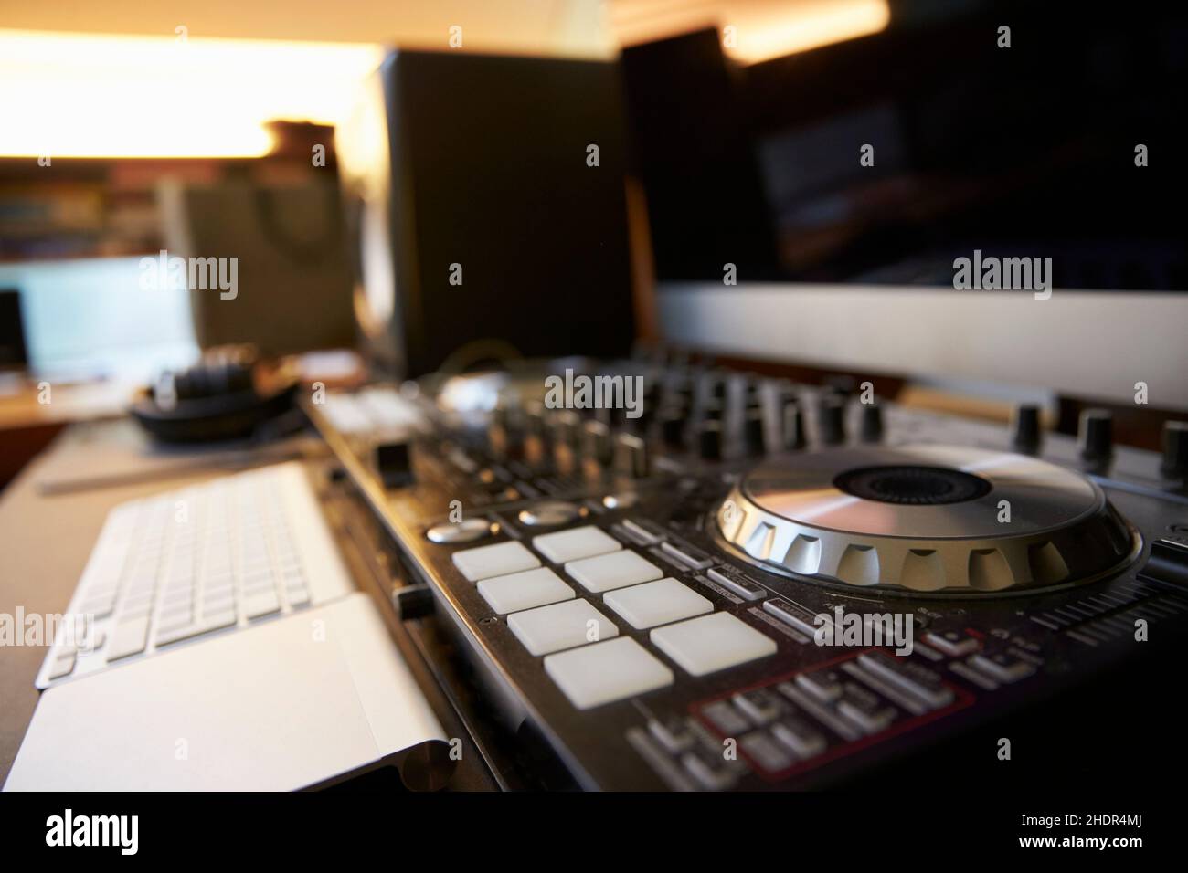turntable, sound studio, music production, turntables, record studio, sound studios, music industry, music productions Stock Photo