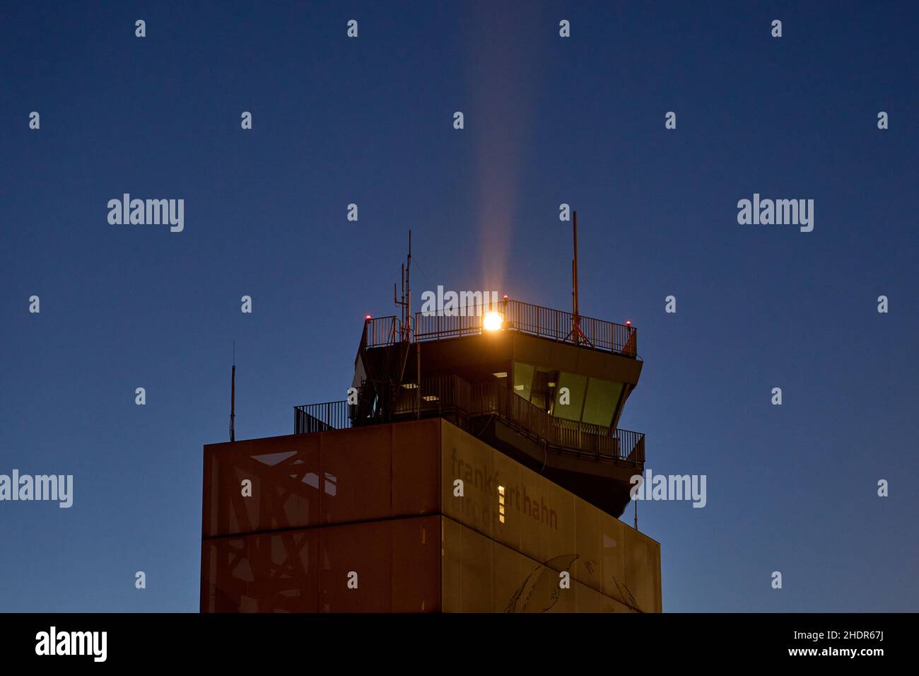 Hahn, Germany. 06th Jan, 2022. A rotating beacon on the tower of Hahn Airport. shines into the evening sky. The Hunsrück airport had to file for insolvency, the future is uncertain. (To dpa: 'Wingless Frankfurt-Hahn Airport facing important decisions') Credit: Thomas Frey/dpa/Alamy Live News Stock Photo