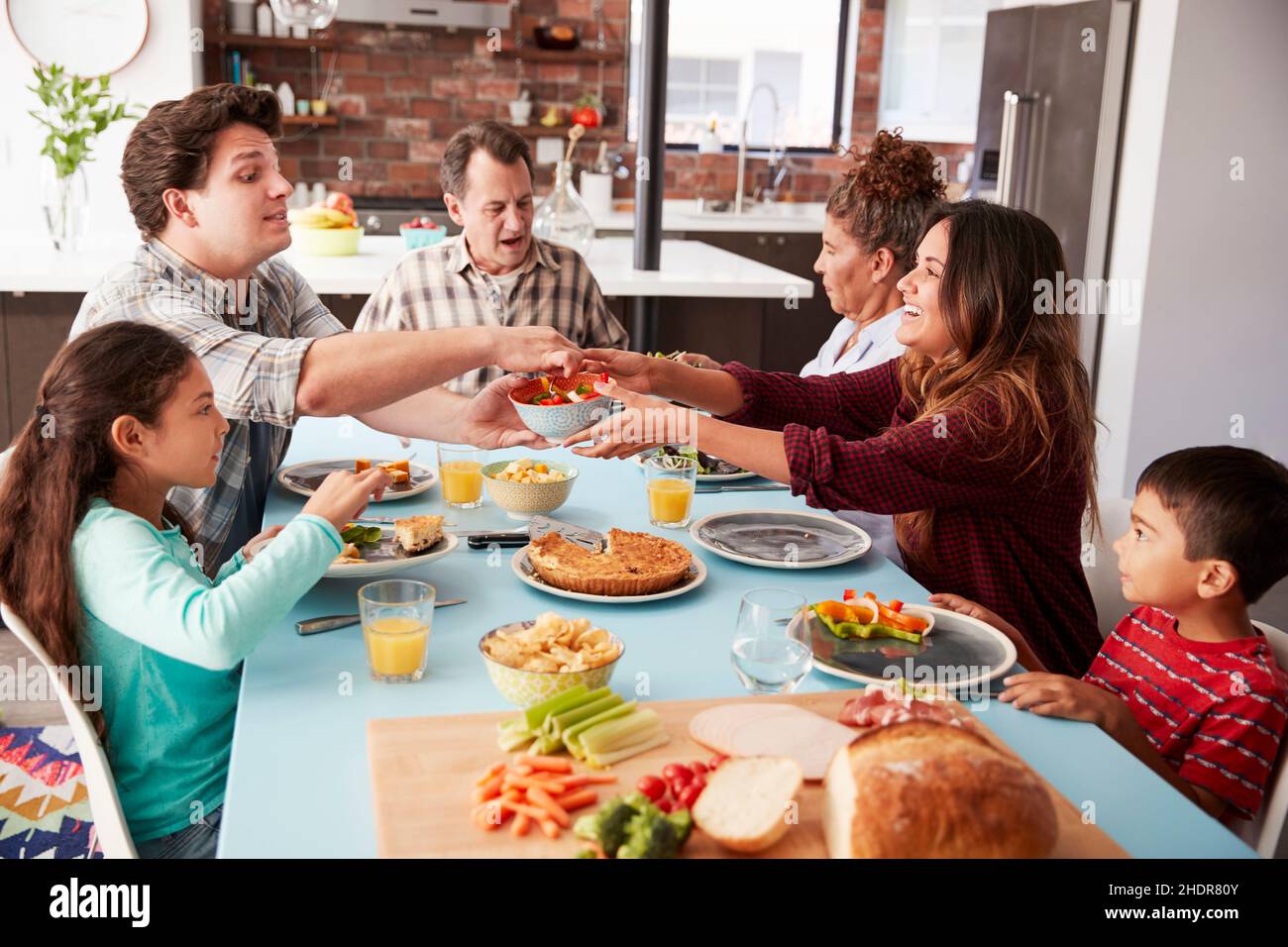 family, dining table, families, dining tables Stock Photo Alamy