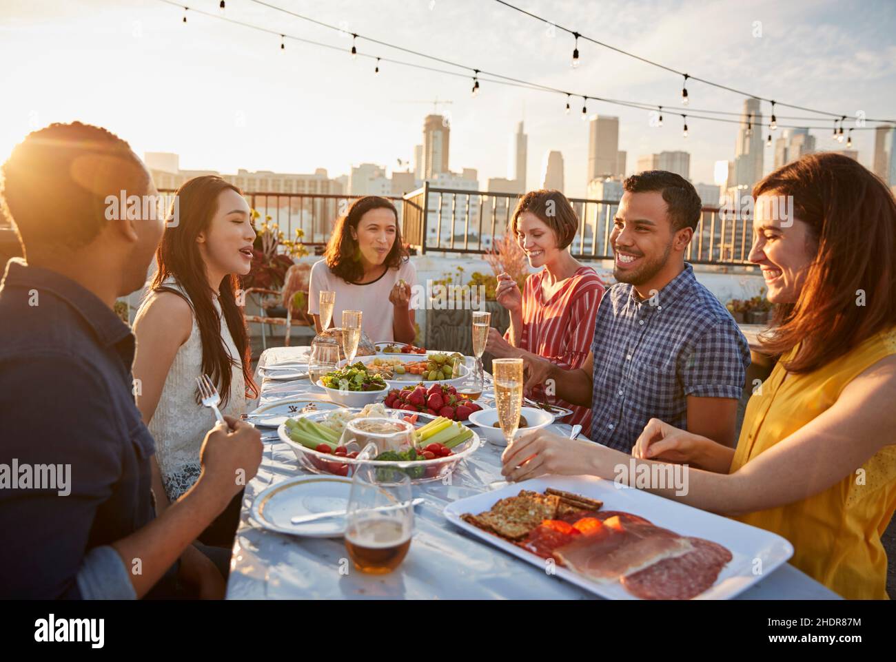 friends, dinner, rooftop, friend, dinners, rooftops Stock Photo - Alamy