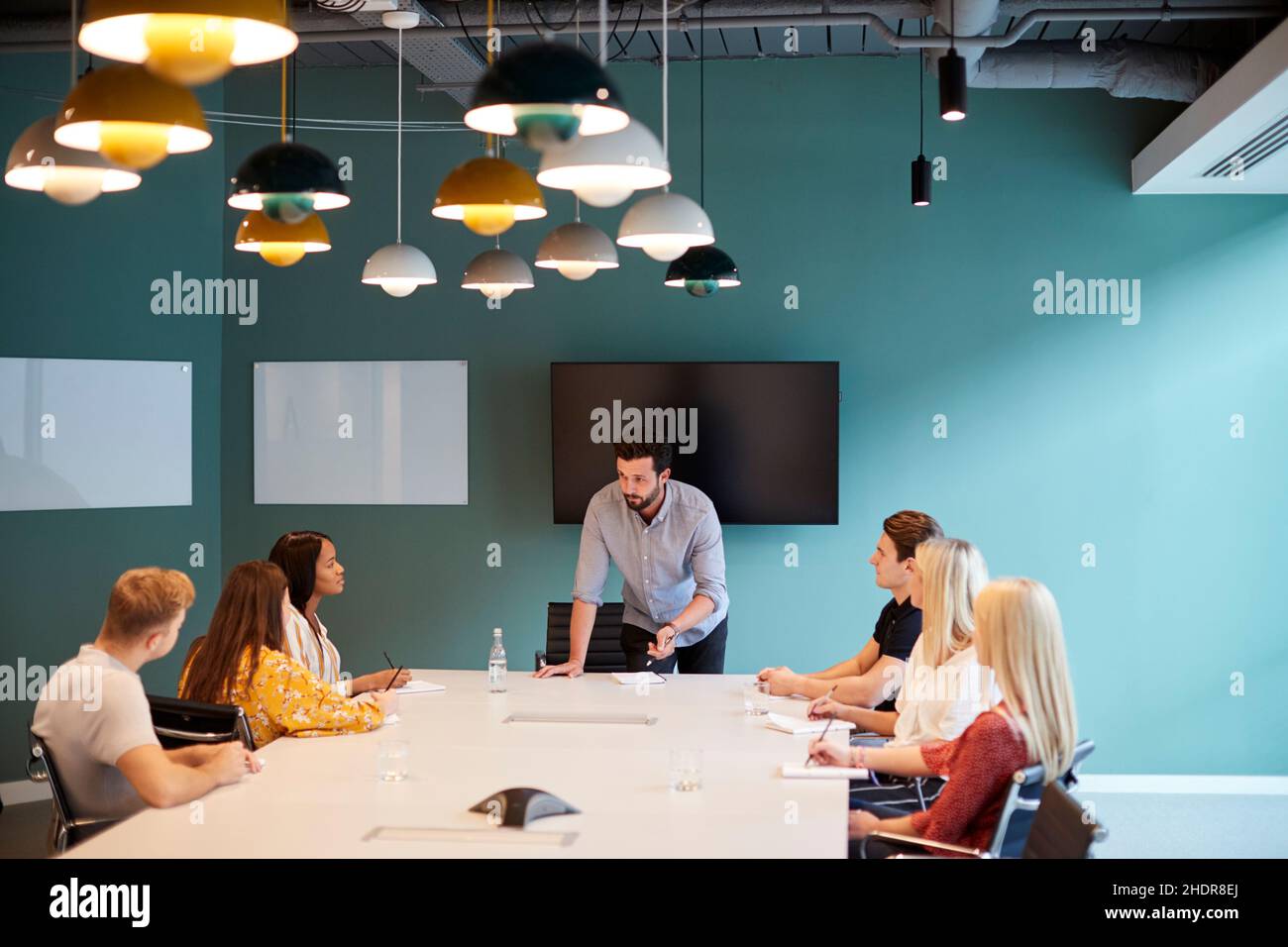 Candidates training hi-res stock photography and images - Alamy