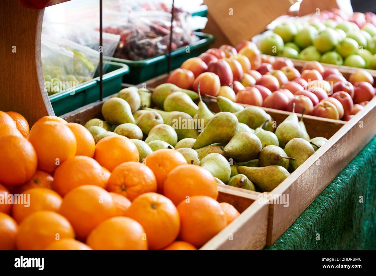 Fruit Grocery Store Fruits Grocers Grocery Stores 2HDRBMC 