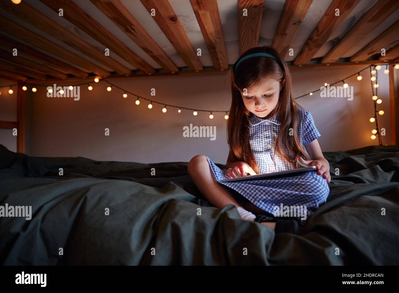 girl, reading, electronic book, girls, read, reading a book, reading