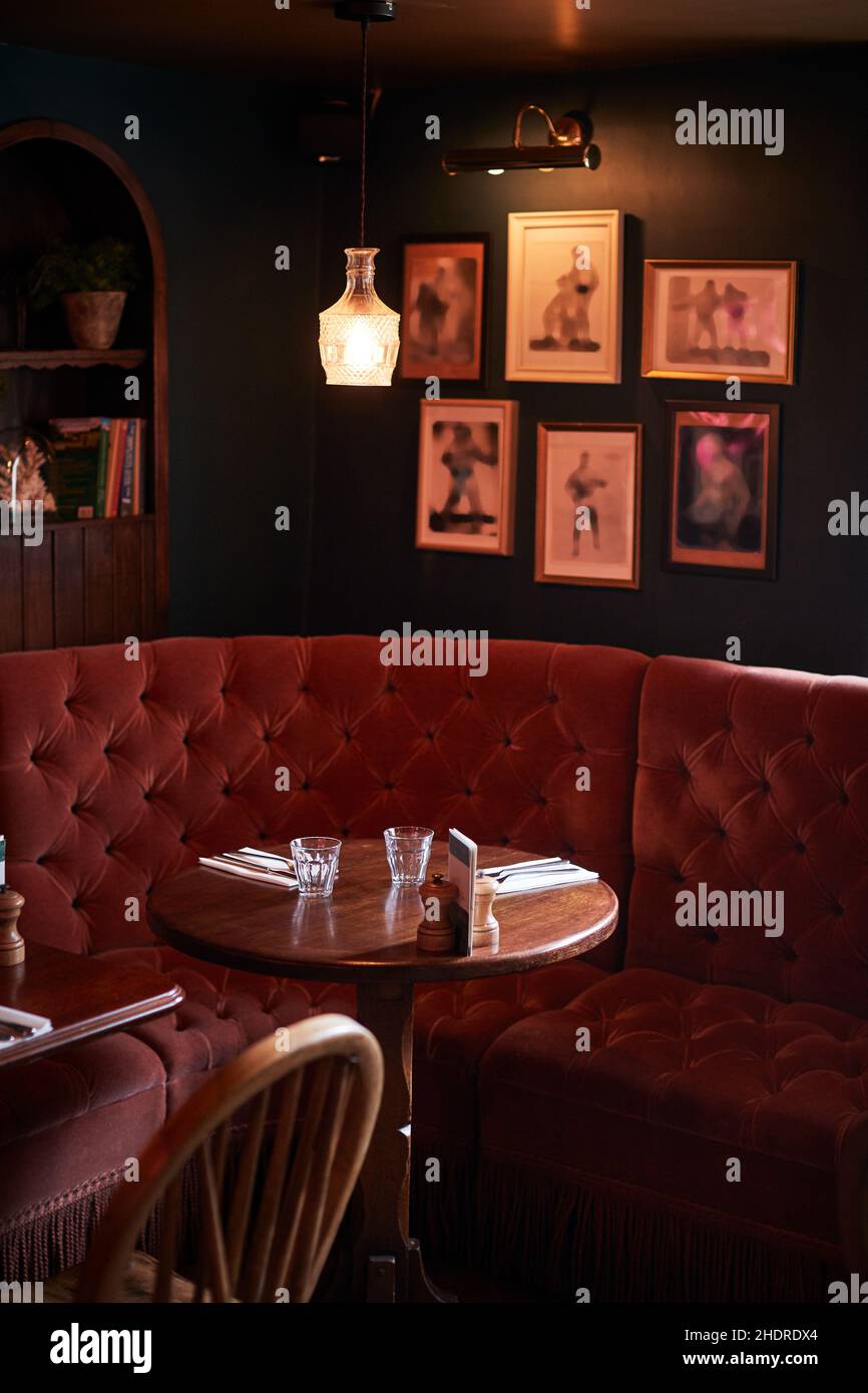 bar counter, bar, bar counters, bars Stock Photo Alamy