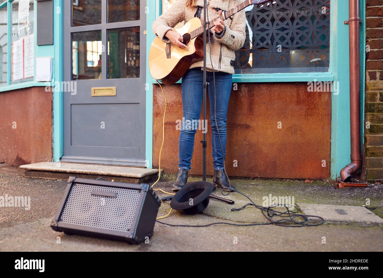street busker, buskers Stock Photo Alamy