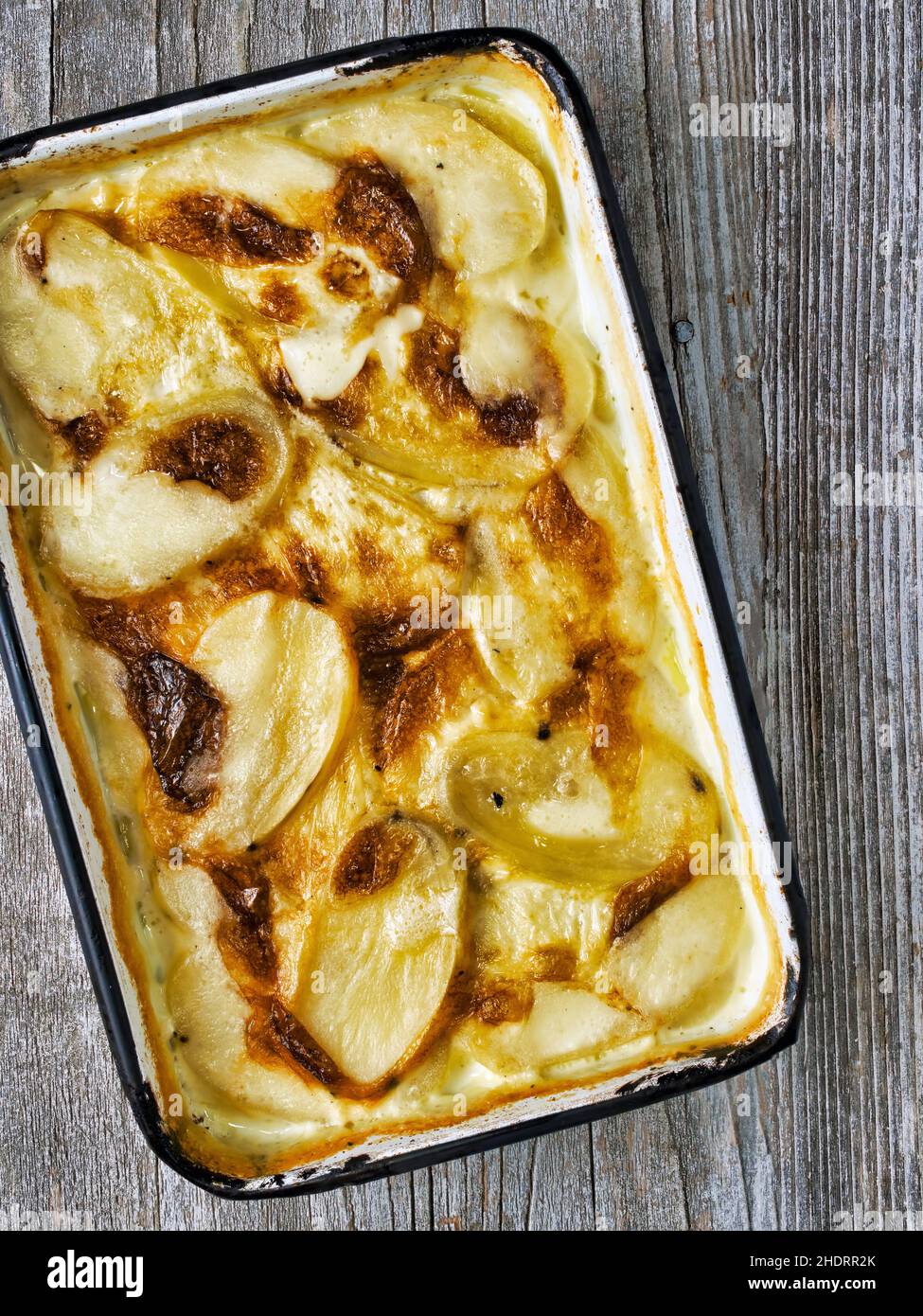 potato casserole, gratin dauphinois, casserole, gratin, potato