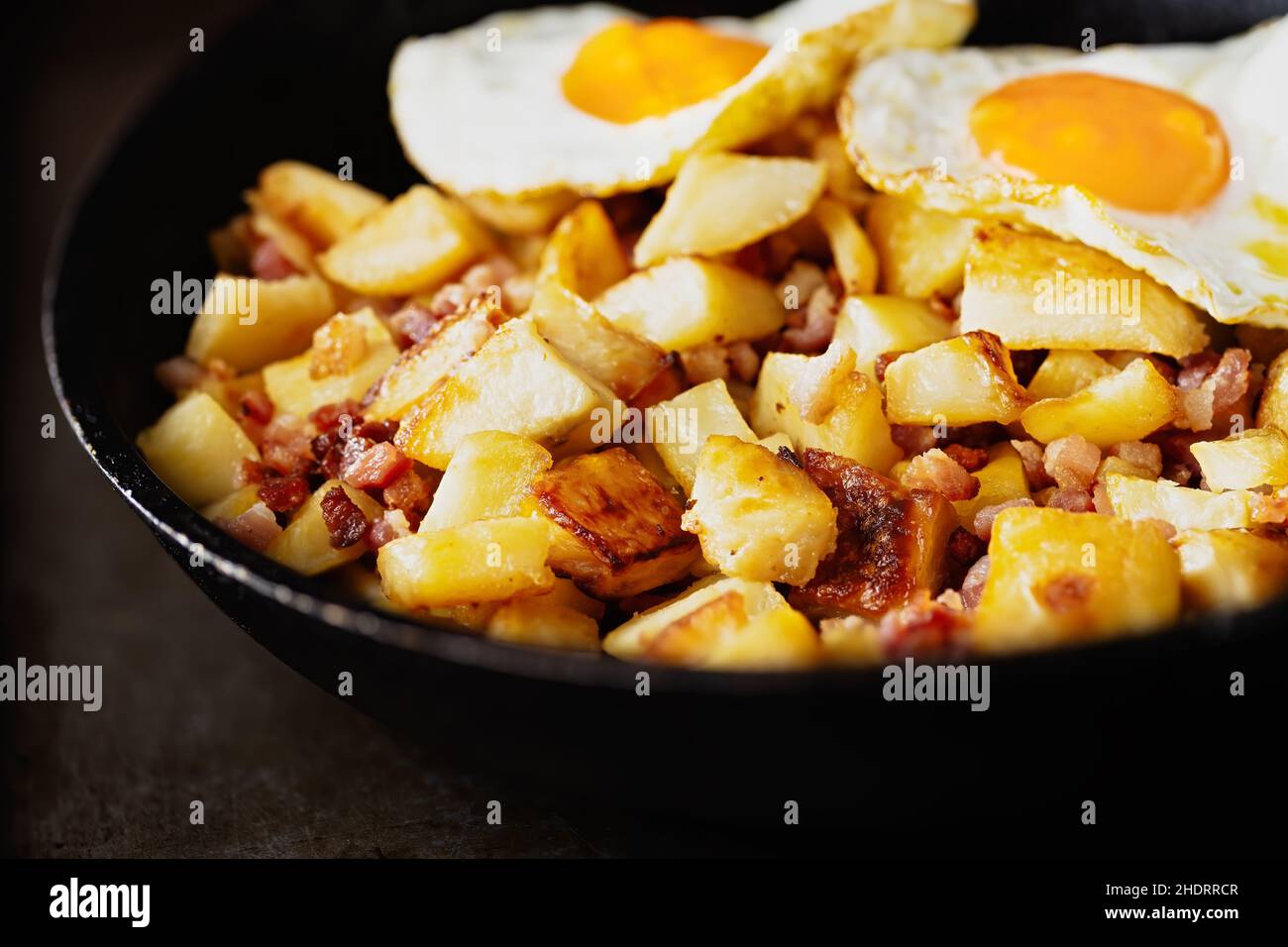 bacon and potato omelette, bacon and potato omelettes Stock Photo Alamy