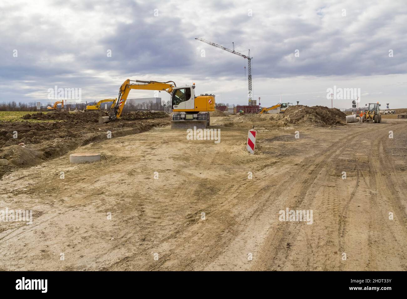 earth mover, earthworks, bagger, earth movers Stock Photo Alamy