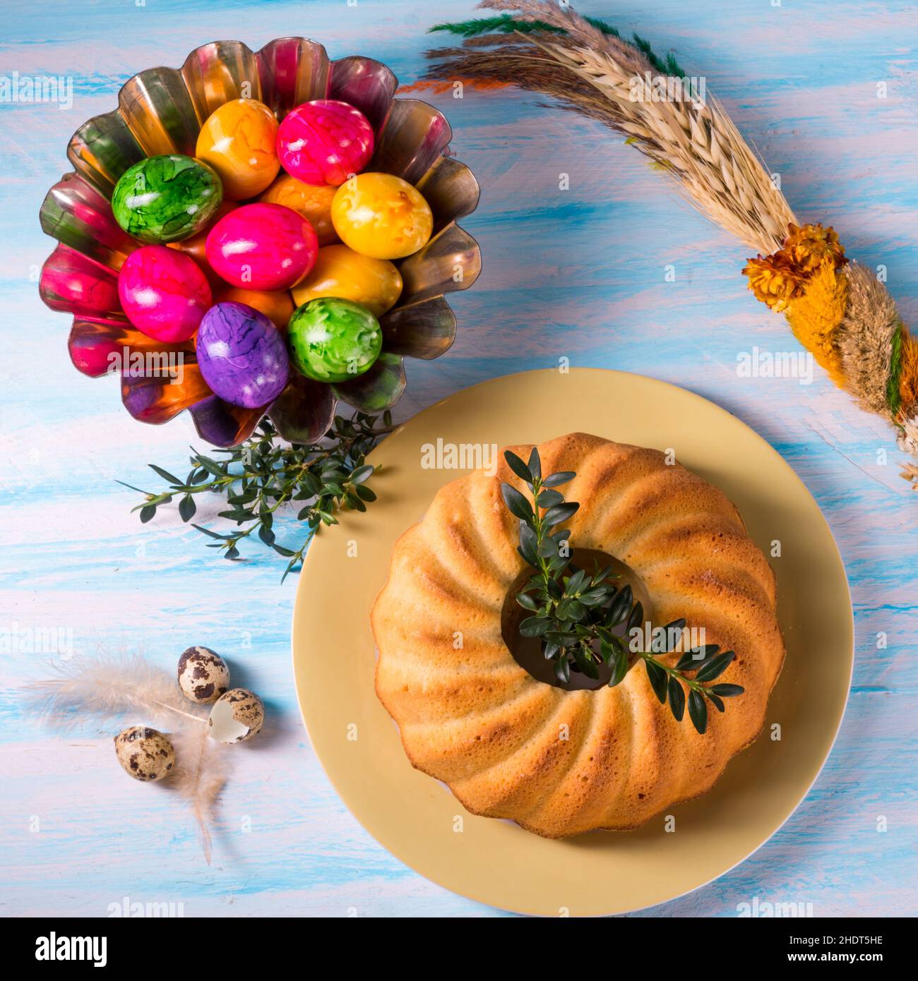 easter eggs, easter decoration, sponge cake, easter egg, easter decorations, sponge cakes Stock Photo